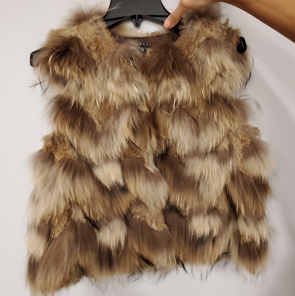 THEORY REAL FUR VEST